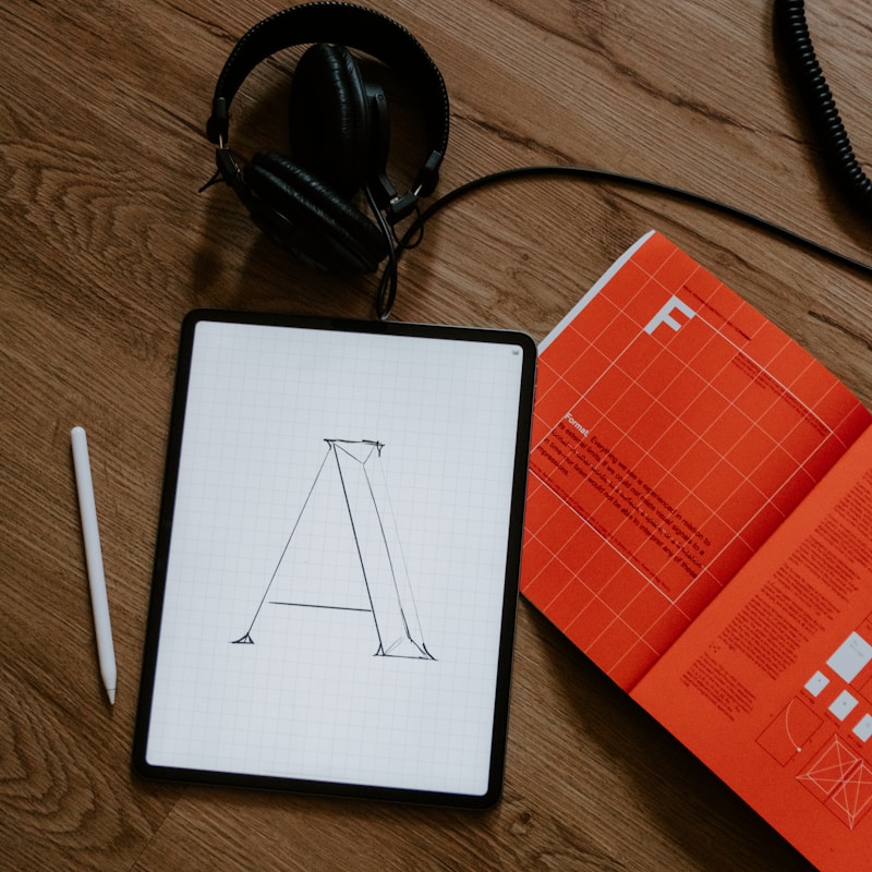 Professionele e-mail op laptop